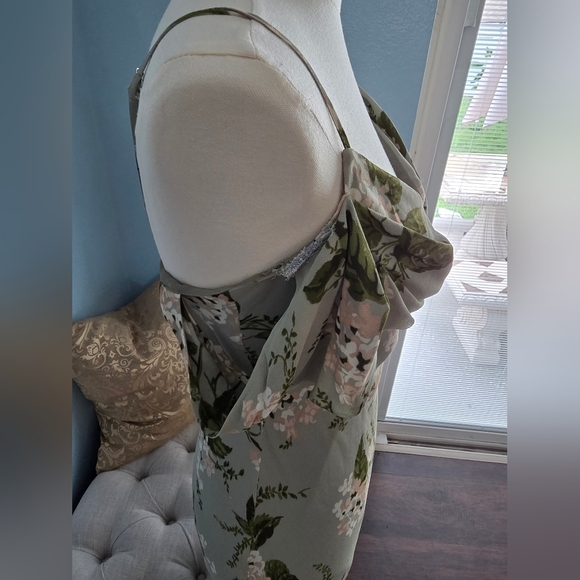 Reformation Reya Green Dress - Picture 3 of 11